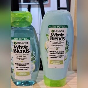 Garnier Whole Blends Coconut Water & Aloe Vera Moisturizing Shampoo/Conditioner